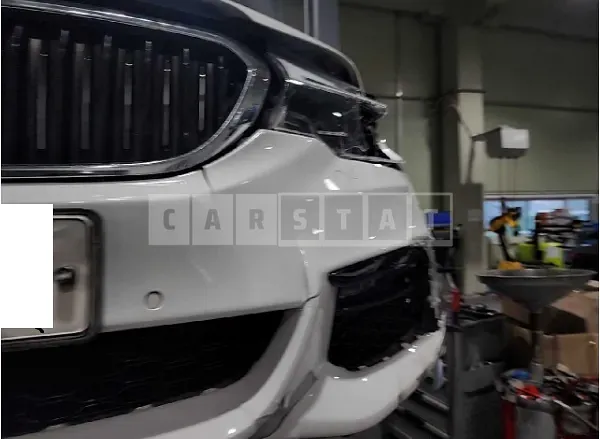 Photo 2 of 29: 2019 BMW 520d M Sport Package, VIN WBAJF3100KBS70367 — Korean insurance auction