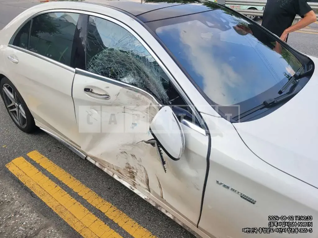 Photo 2 of 25: 2018 Mercedes-Benz S63 4Matic + L — Korean insurance auction