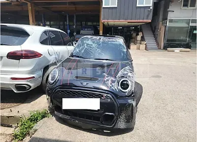 Photo 1 of 14: 2024 MINI Cooper S Five-Door — Korean insurance auction