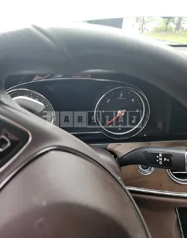 Photo 2 of 24: 2017 Mercedes-Benz E220d 4Matic, VIN WDDZF0FB1HA208821 — Korean insurance auction