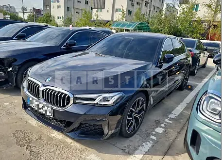 Photo 2 of 26: 2022 BMW 530i, VIN WBA71BH05NCL06500 — Korean insurance auction