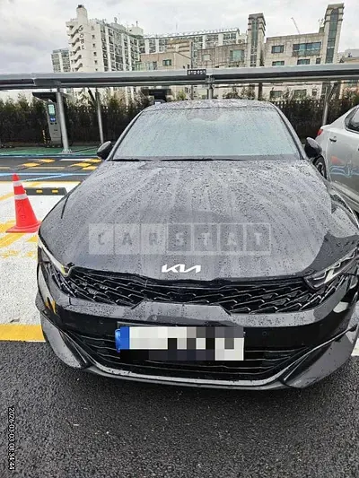 Photo 1 of 12: 2022 Kia K5 — Korean insurance auction