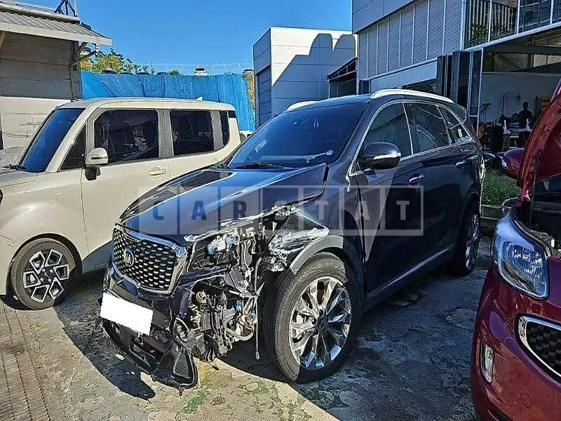 Photo 2 of 25: 2018 Kia Sorento, VIN KNAPS81ABJA442746 — Korean insurance auction