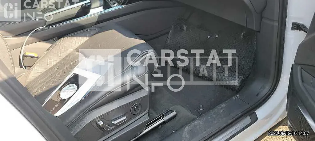 Photo 2 of 10: 2020 Audi Sum e-tron 55 quattro — Korean insurance auction