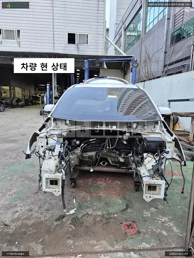 Photo 1 of 24: 2018 Kia Carnival, VIN KNAMB81ABKS482044 — Korean insurance auction