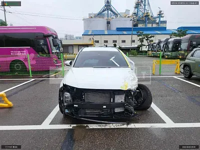 Photo 1 of 8: 2021 Hyundai Tucson, VIN KMHJE81BGNU084775 — Korean insurance auction