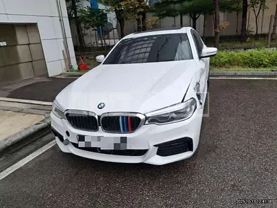Photo 1 of 23: 2019 BMW 530i M Sport Package — Korean insurance auction