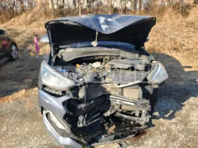 Photo 1 of 27: 2016 Hyundai Santa Fe 2.0 — Korean insurance auction