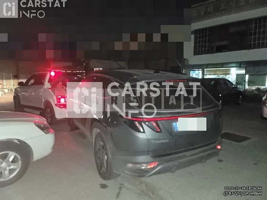 Photo 2 of 17: 2022 Hyundai Tucson, VIN KMHJE81BGNU147698 — Korean insurance auction