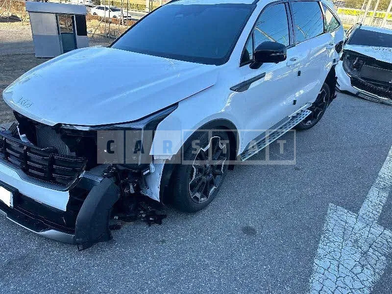 Photo 2 of 30: 2024 Kia Sorento, VIN KNARH81FGSA320686 — Korean insurance auction