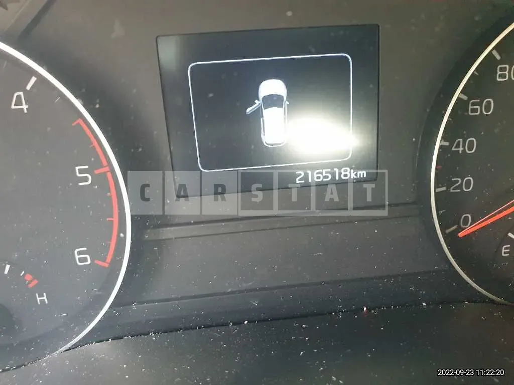Photo 2 of 9: 2016 Kia Sportage, VIN KNAPN815GGK152846 — Korean insurance auction