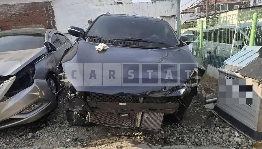 Photo 2 of 13: 2019 Kia Sorento Gasoline — Korean insurance auction