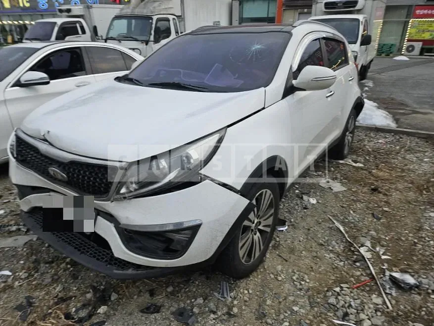 Photo 2 of 4: 2014 Kia Sportage R — Korean insurance auction
