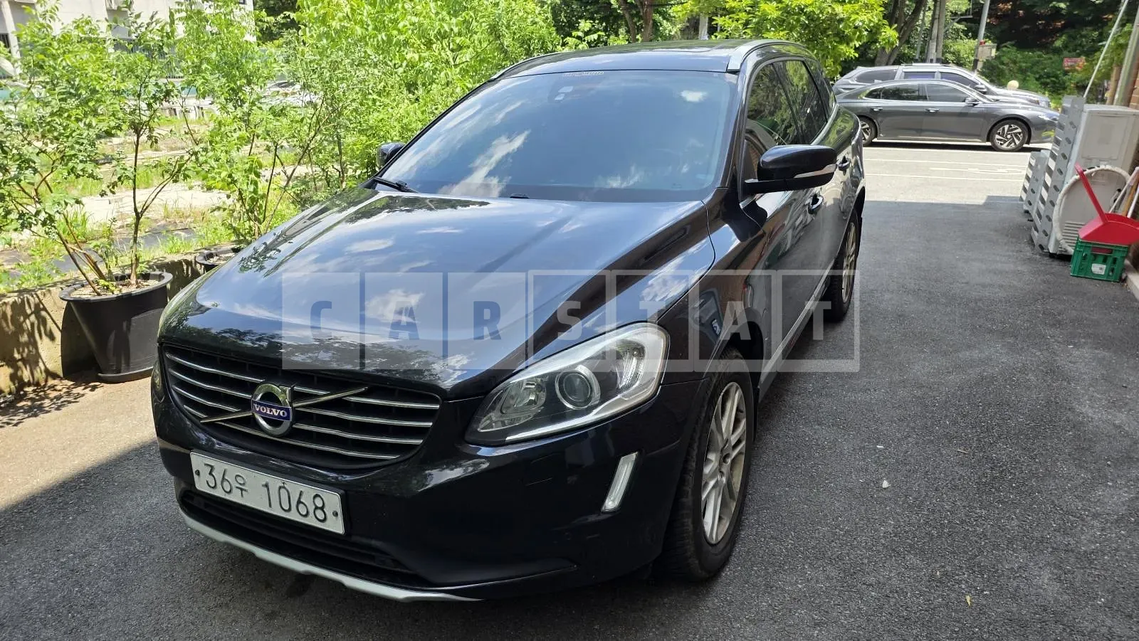 Photo 2 of 4: 2015 Volvo XC60 (1st Generation) D4, VIN YV1DZ73BDF2724797 — Korean insurance auction