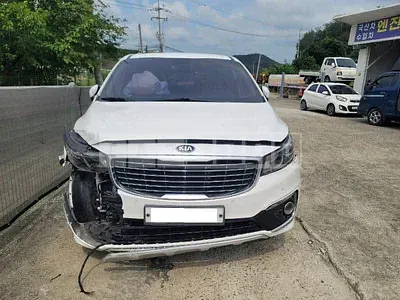 Photo 1 of 17: 2015 Kia Carnival, VIN KNAMC81ABGS086567 — Korean insurance auction