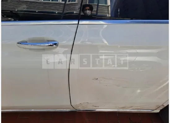 Photo 2 of 10: 2019 Mercedes-Benz E 300 4Matic — Korean insurance auction