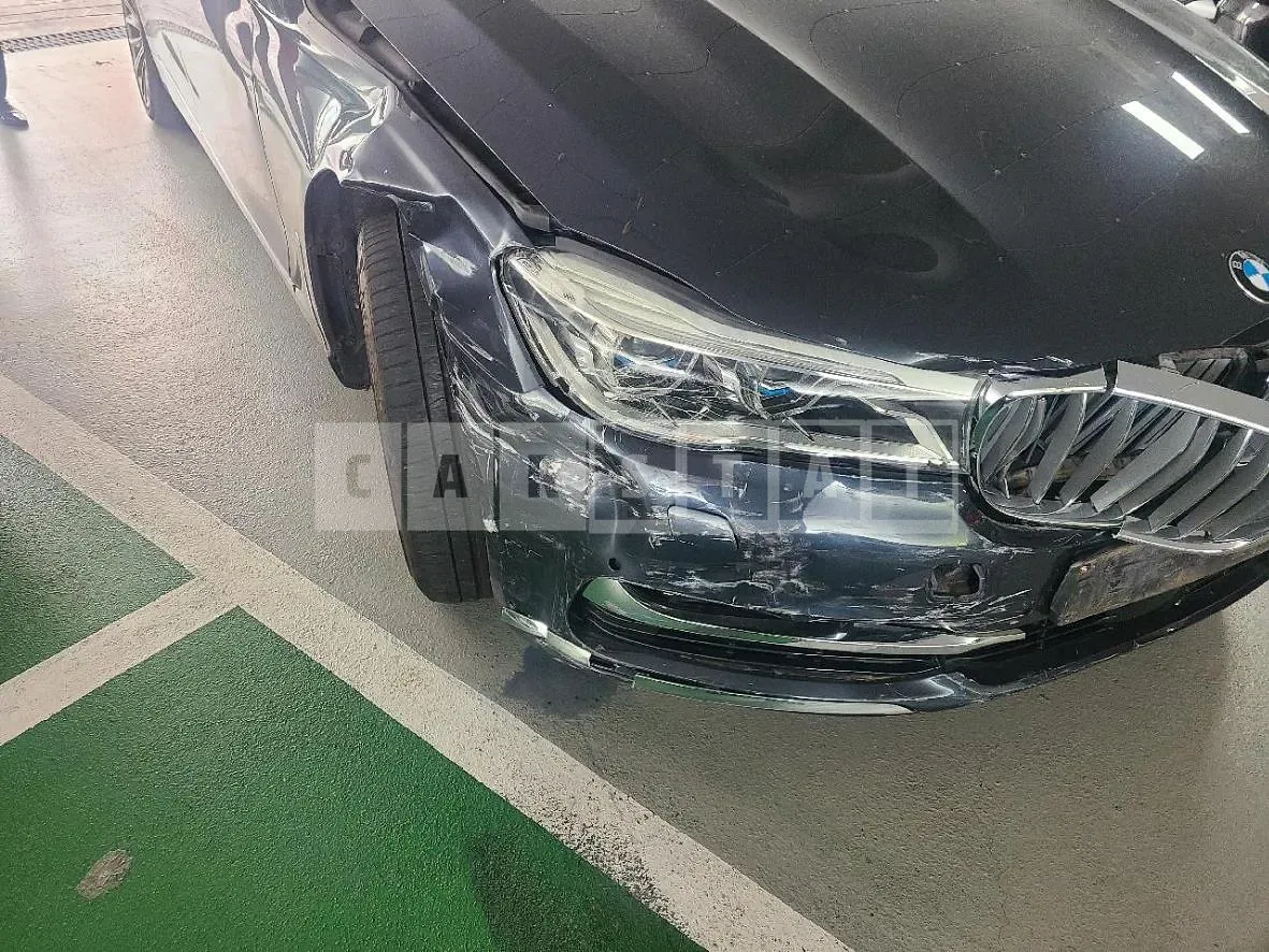Photo 2 of 34: 2016 BMW 750Li xDrive, VIN WBA7F2108GG524048 — Korean insurance auction