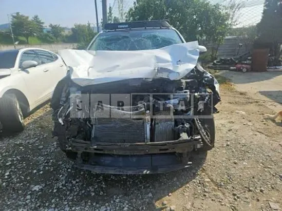 Photo 2 of 10: 2016 Kia Sorento — Korean insurance auction