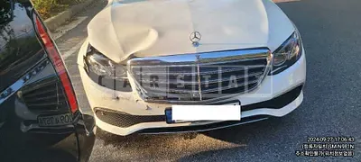 Photo 1 of 6: 2017 Mercedes-Benz E 300 — Korean insurance auction