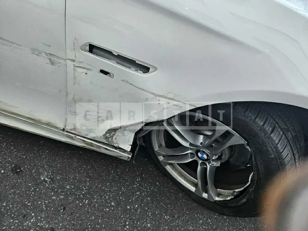 Photo 2 of 16: 2016 BMW 520d, VIN WBA5E5107GG200911 — Korean insurance auction