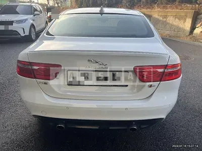 Photo 1 of 43: 2017 Jaguar XE 3.0SC S, VIN SAJAB4BV4HA944289 — Korean insurance auction