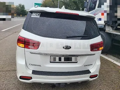 Photo 1 of 9: 2018 Kia Carnival Limousine, VIN KNAME81ABKS449813 — Korean insurance auction