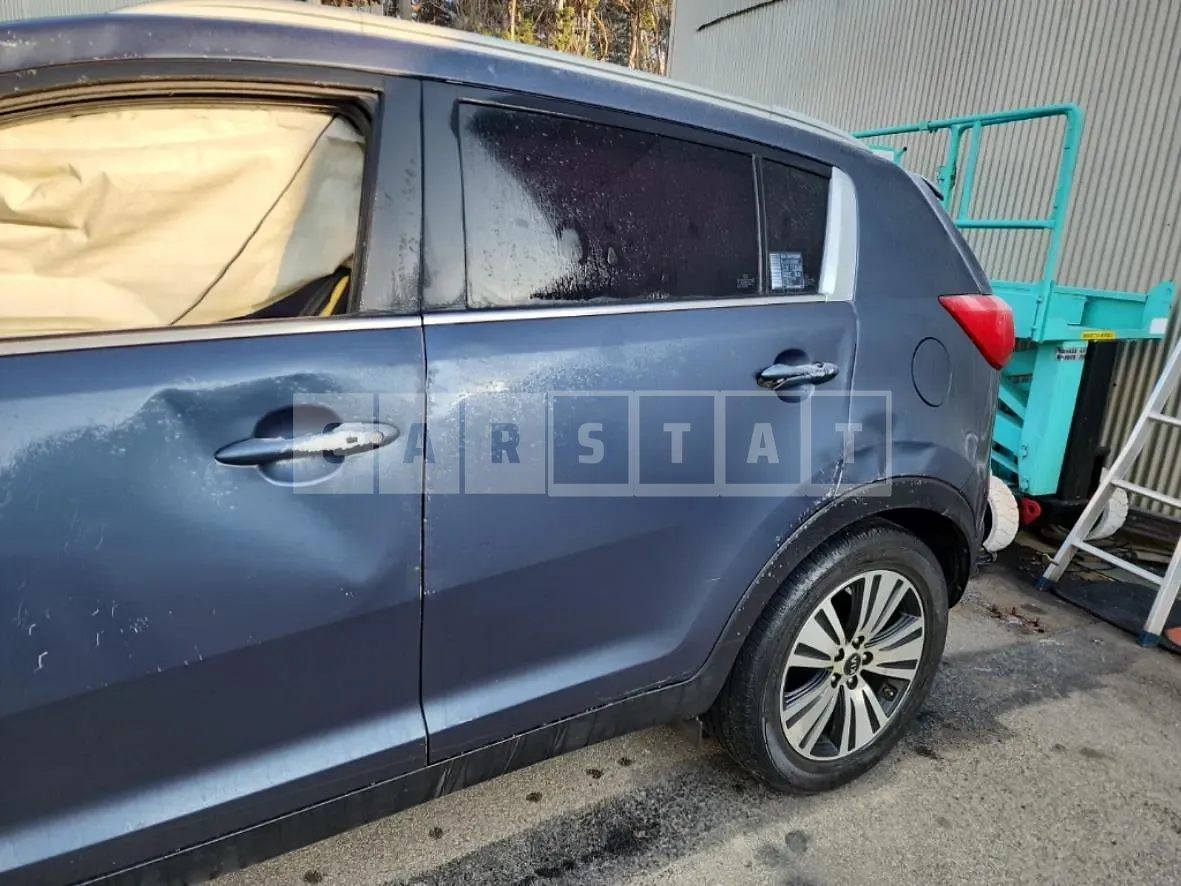 Photo 2 of 33: 2015 Kia Sportage R — Korean insurance auction
