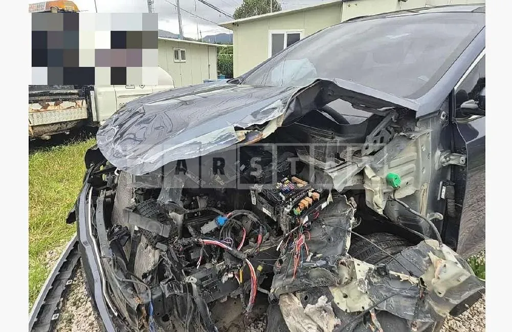 Photo 2 of 16: 2017 Kia Sportage — Korean insurance auction