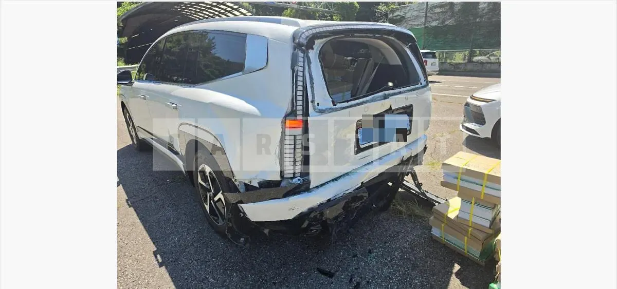 Photo 2 of 9: 2026 Hyundai IONIQ 9 Long Range — Korean insurance auction