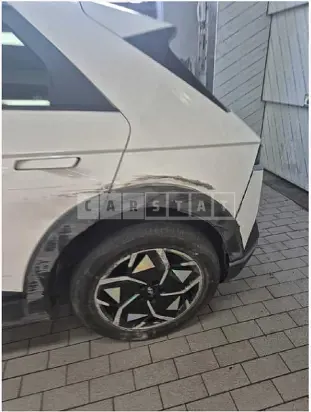 Photo 2 of 17: 2022 Hyundai IONIQ 5 — Korean insurance auction