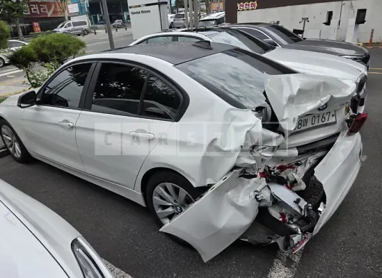 Photo 2 of 6: 2016 BMW 320d — Korean insurance auction