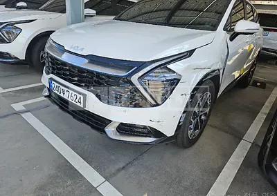 Photo 1 of 20: 2024 Kia Sportage — Korean insurance auction