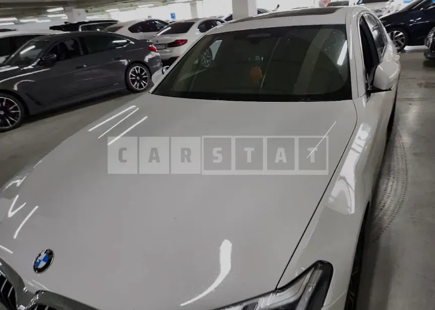 Photo 2 of 9: 2022 BMW 530i, VIN WBA71BH05NCK01424 — Korean insurance auction