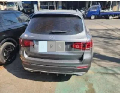 Photo 1 of 59: 2022 Mercedes-Benz GLC300 e 4Matic — Korean insurance auction