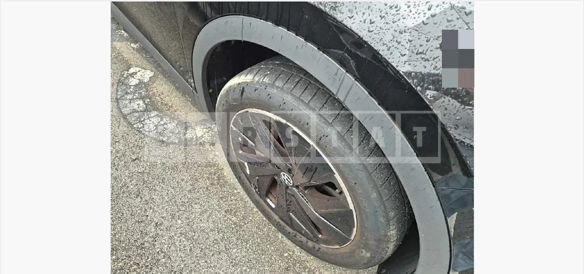 Photo 2 of 15: 2023 Volkswagen ID.4 Pro — Korean insurance auction