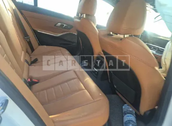 Photo 2 of 30: 2019 BMW 330i M Sport Package — Korean insurance auction