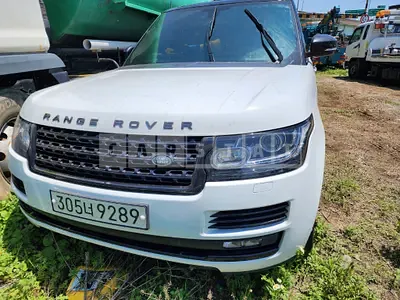 Photo 1 of 21: 2016 Land Rover Range Rover 4.4d, VIN SALGA3JF2GA302239 — Korean insurance auction