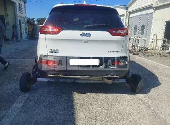 Photo 2 of 37: 2018 Jeep Zip Cherokee 2.2 — Korean insurance auction