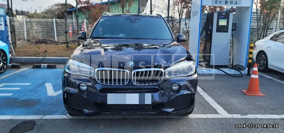 Photo 2 of 37: 2016 BMW X5 xDrive40d — Korean insurance auction