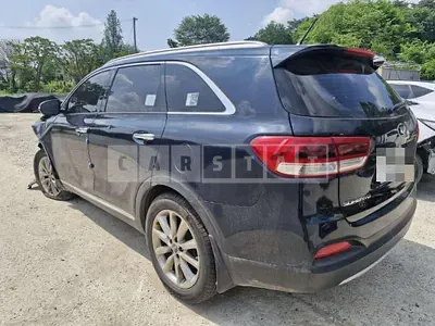 Photo 1 of 14: 2016 Kia Sorento 4WD — Korean insurance auction