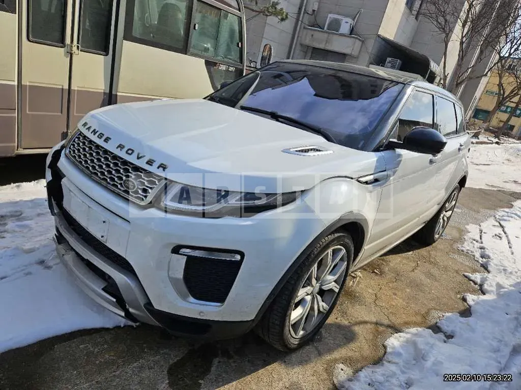 Photo 2 of 23: 2016 Land Rover Range Rover Evoque 2.0d, VIN SALVA2BN5GH134997 — Korean insurance auction