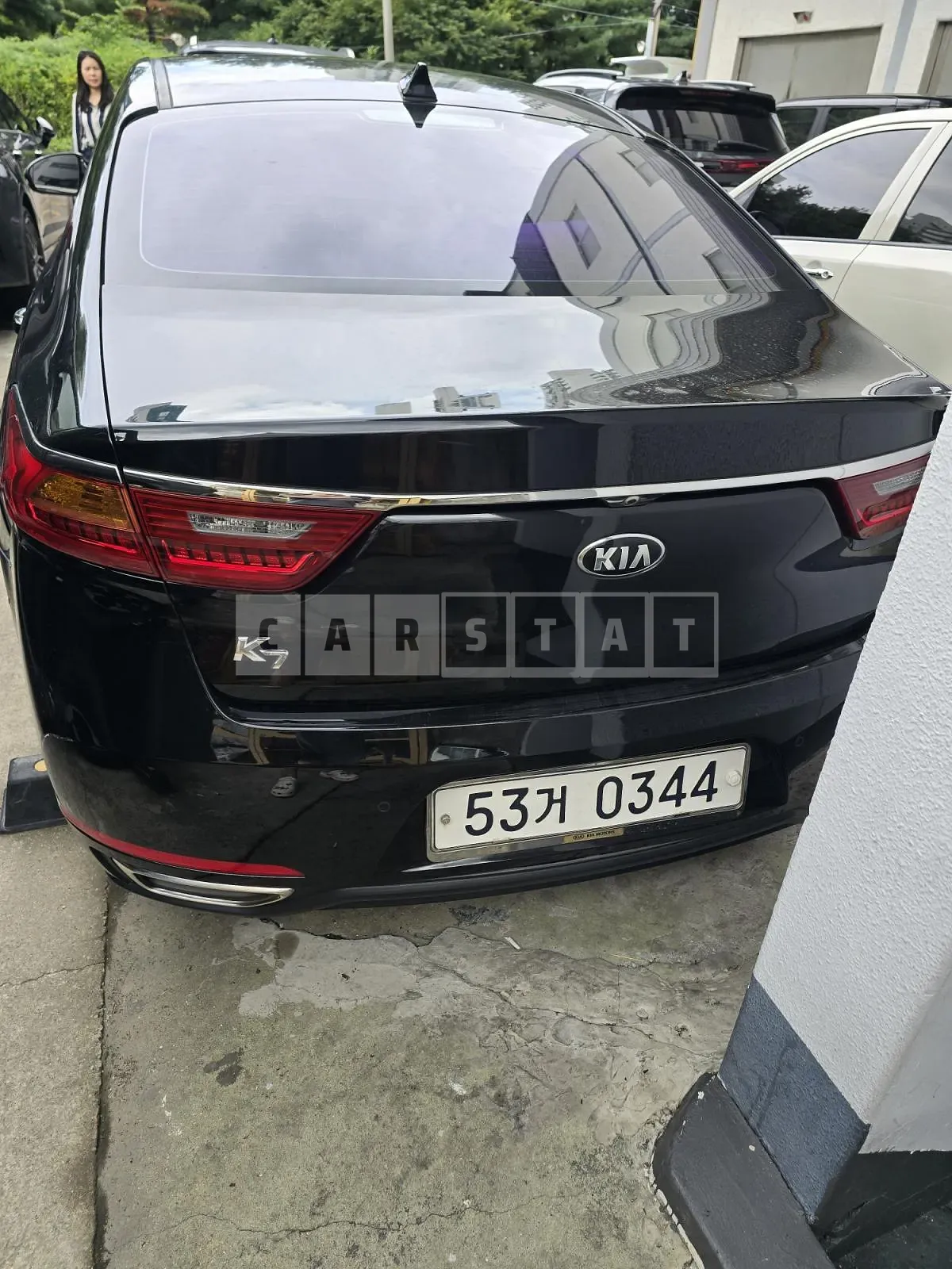 Photo 2 of 7: 2016 Kia K7 3.0 LPG, VIN KNALD418BGA042710 — Korean insurance auction