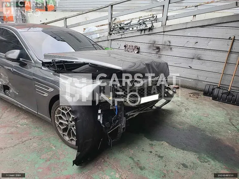 Photo 2 of 11: 2022 Genesis G80, VIN KMTGB41CDNU123709 — Korean insurance auction
