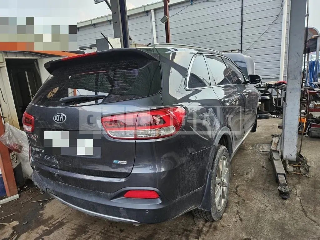 Photo 2 of 21: 2015 Kia Sorento 2.0, VIN KNAPH81ABFA060943 — Korean insurance auction