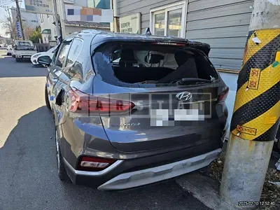 Photo 1 of 9: 2020 Hyundai Santa Fe 2.0 — Korean insurance auction