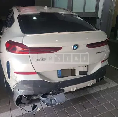 Photo 1 of 34: 2022 BMW X6 xDrive30d — Korean insurance auction