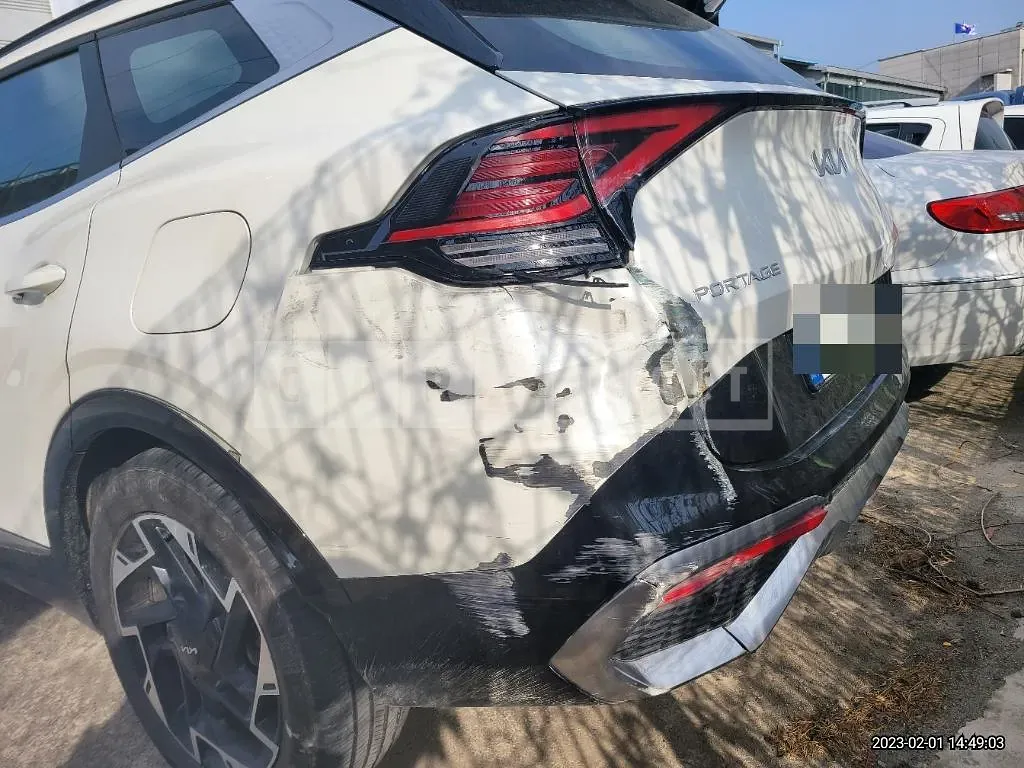 Photo 2 of 34: 2021 Kia Sportage 2.0, VIN KNAPW81CBNK015885 — Korean insurance auction