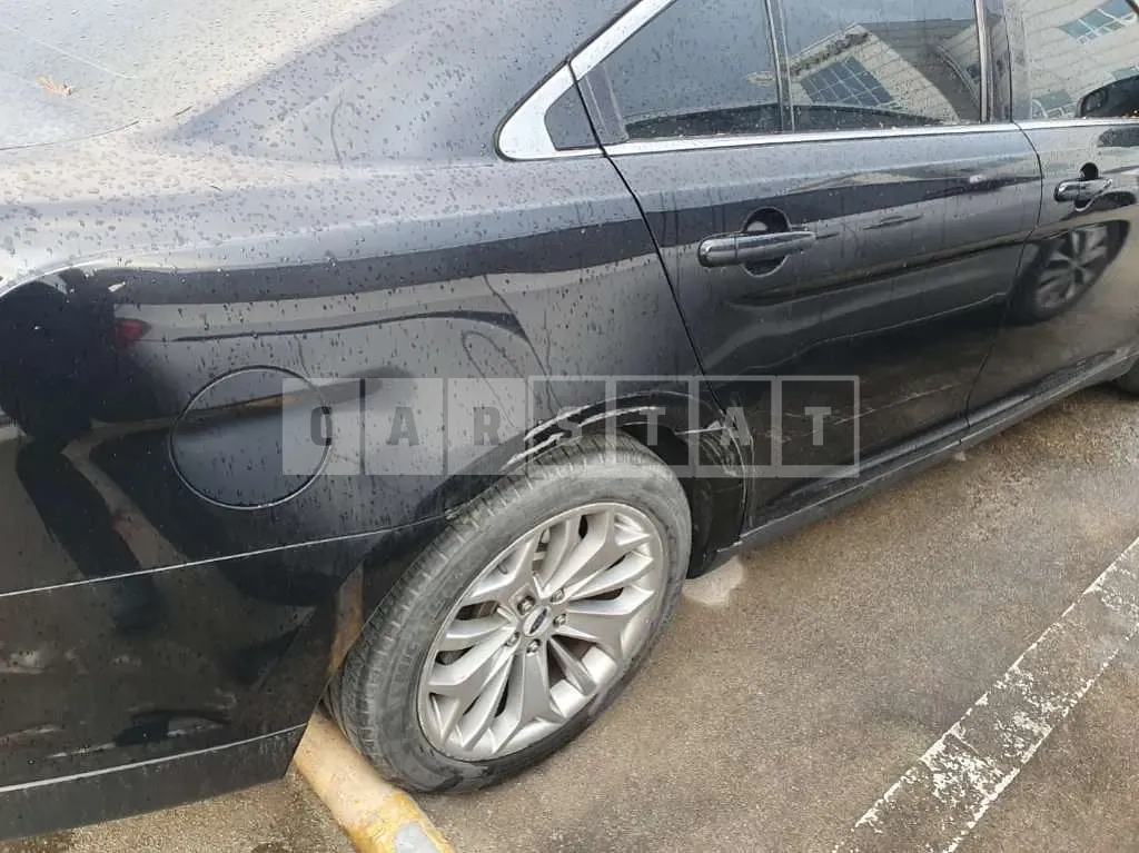 Photo 2 of 16: 2016 Ford Taurus — Korean insurance auction