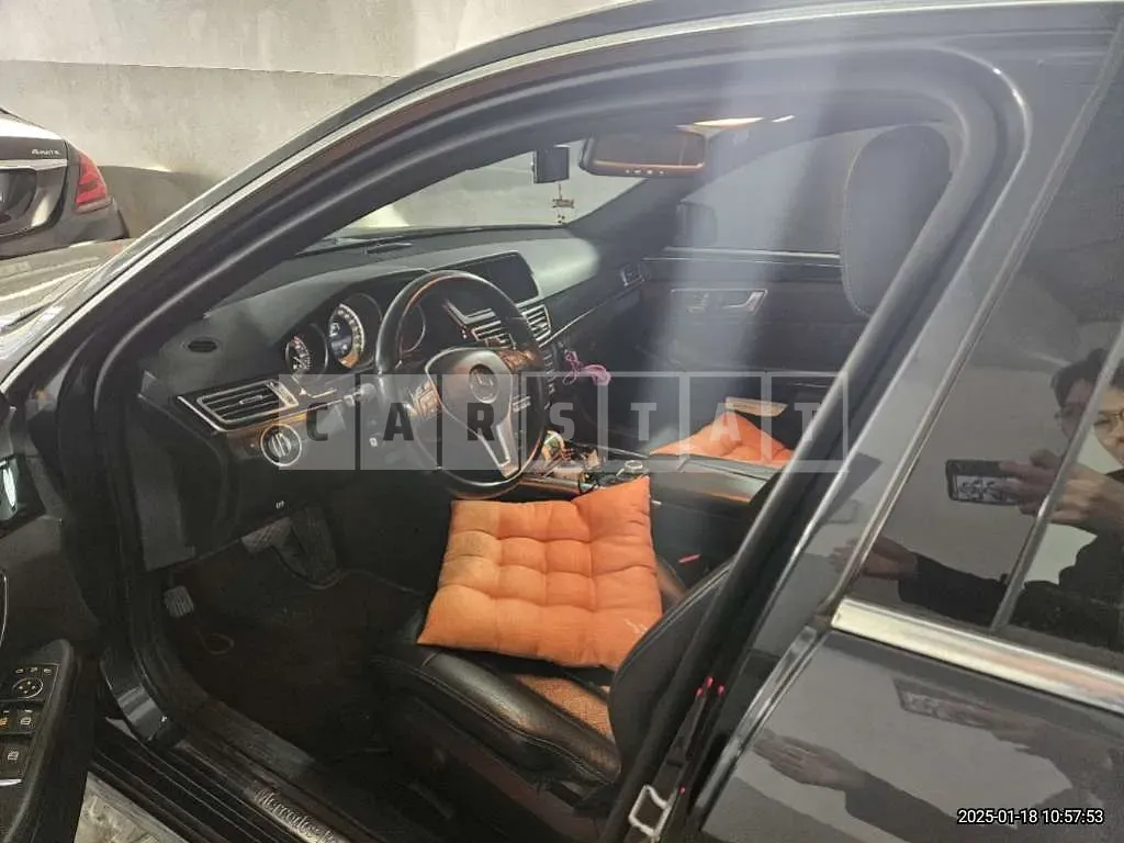 Photo 2 of 11: 2016 Mercedes-Benz E220 BlueTec — Korean insurance auction