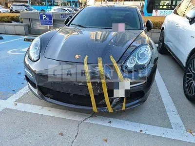 Photo 1 of 16: 2014 Porsche Panamera 4 — Korean insurance auction